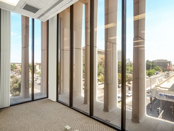 Office Space Available in Excellent Condition & Move-In Ready : 1221 Van Ness Ave, Fresno, CA 93721